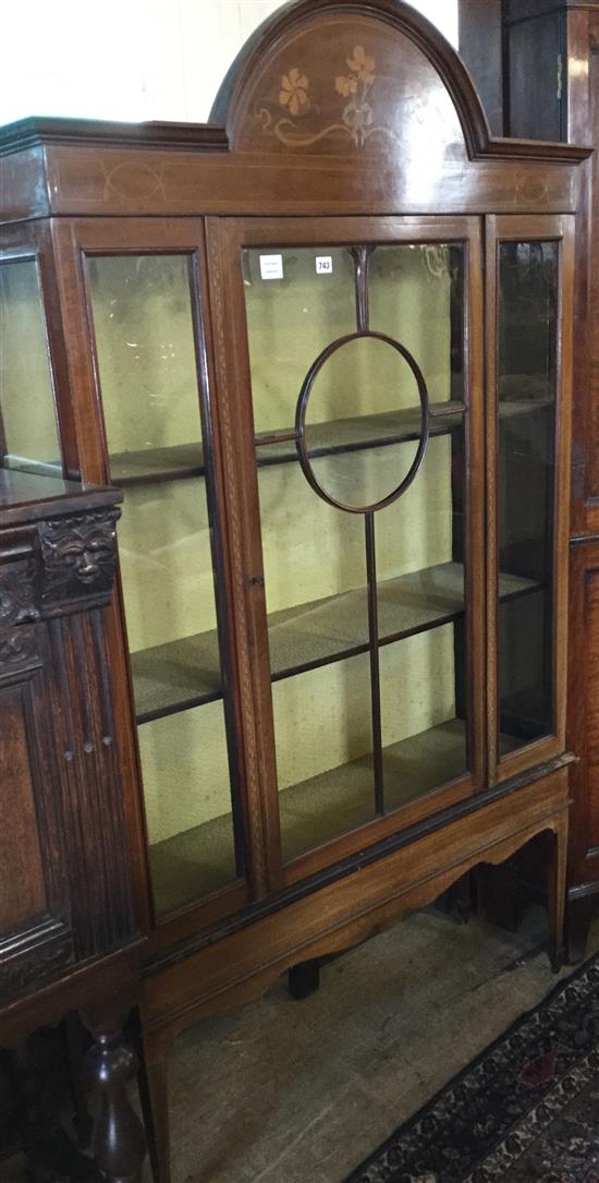 Edwardian inlaid mahogany display cabinet